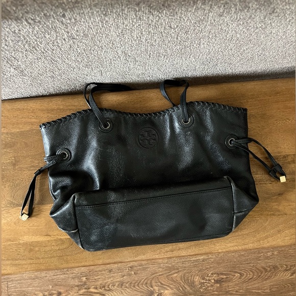 Tory Burch Black Pepper Leather Purse - Picture 1 of 7